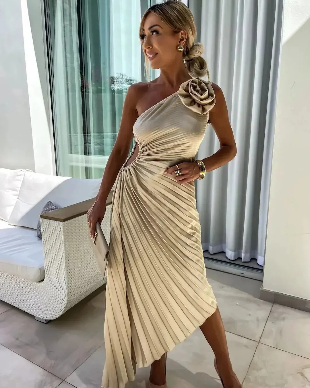 Dariella | Romantic Flower One Shoulder Dress