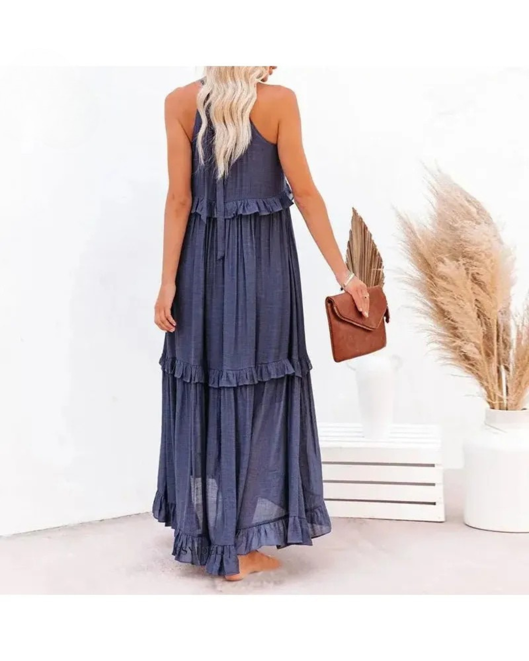 Lorena - Halterneck Dress With Ruffles and Pockets