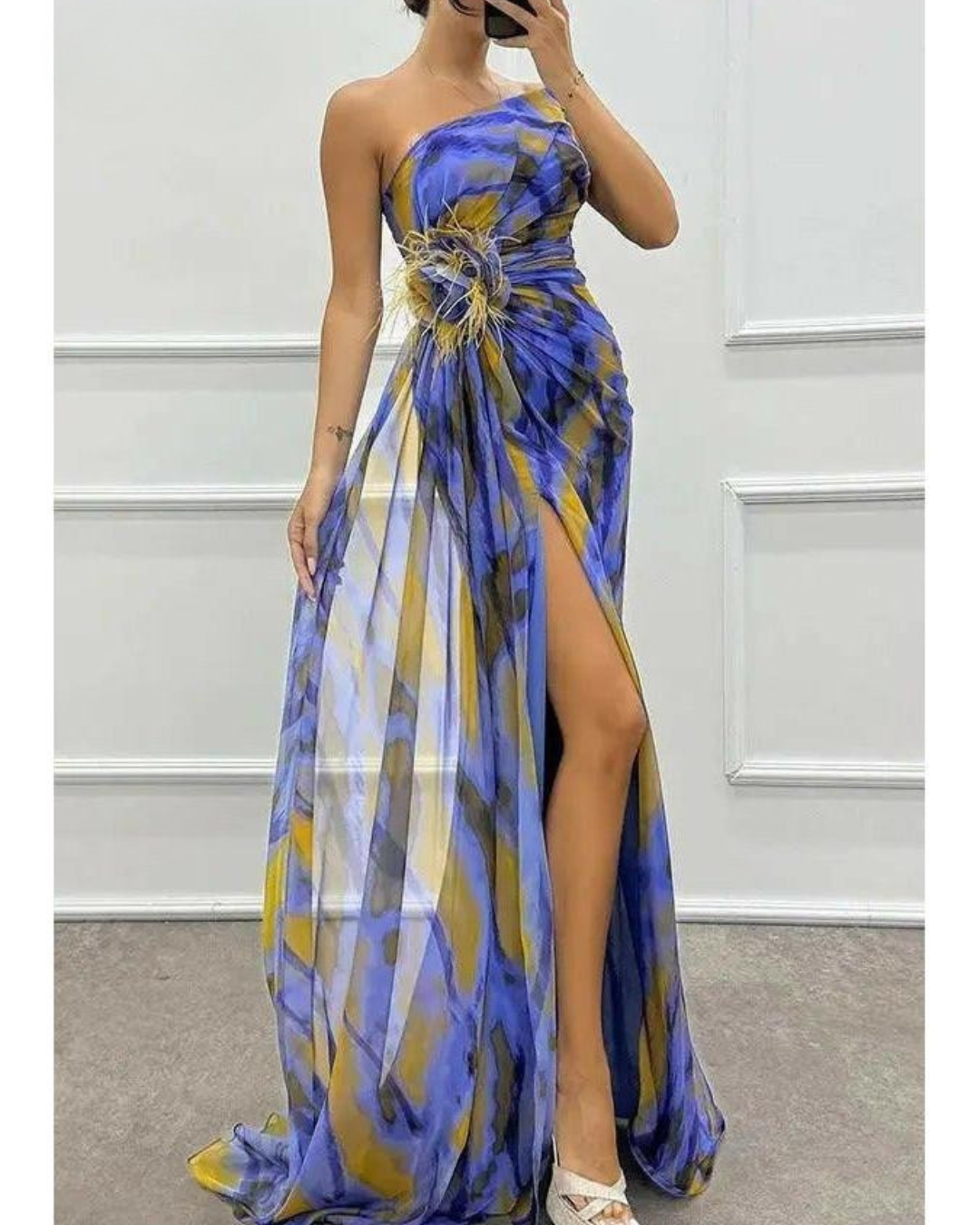 Liora - Off-Shoulder Slit Printed Maxi Dress