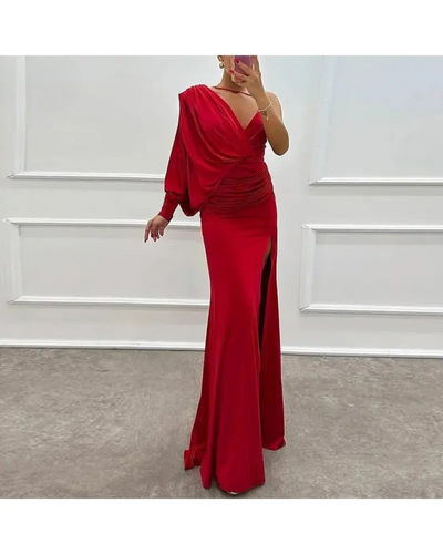 Iliana | One-Shoulder Gown