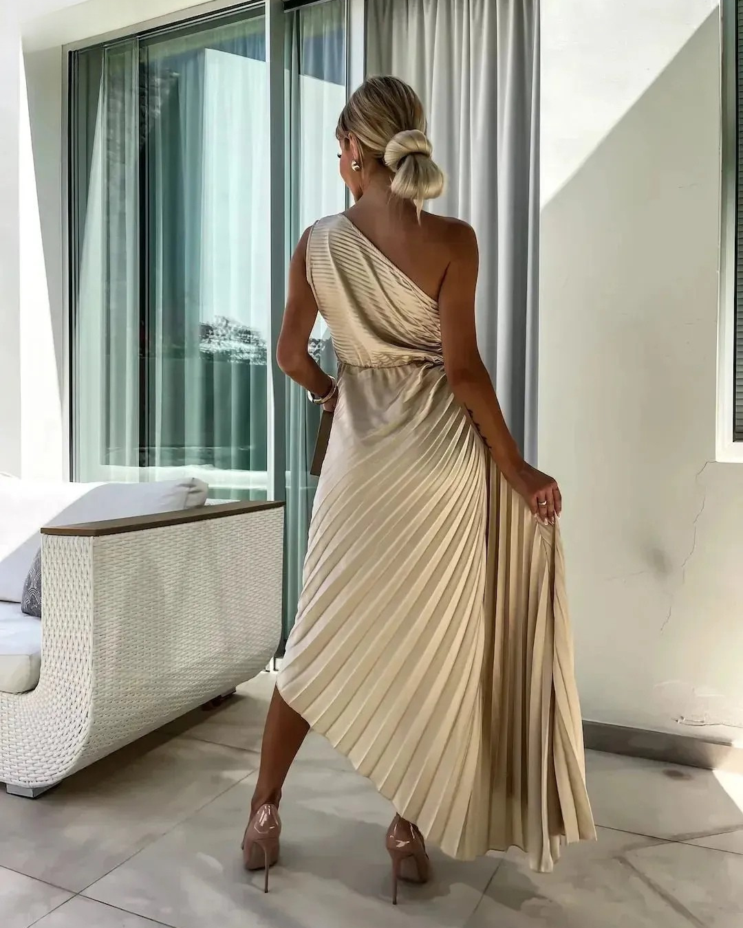 Dariella | Romantic Flower One Shoulder Dress