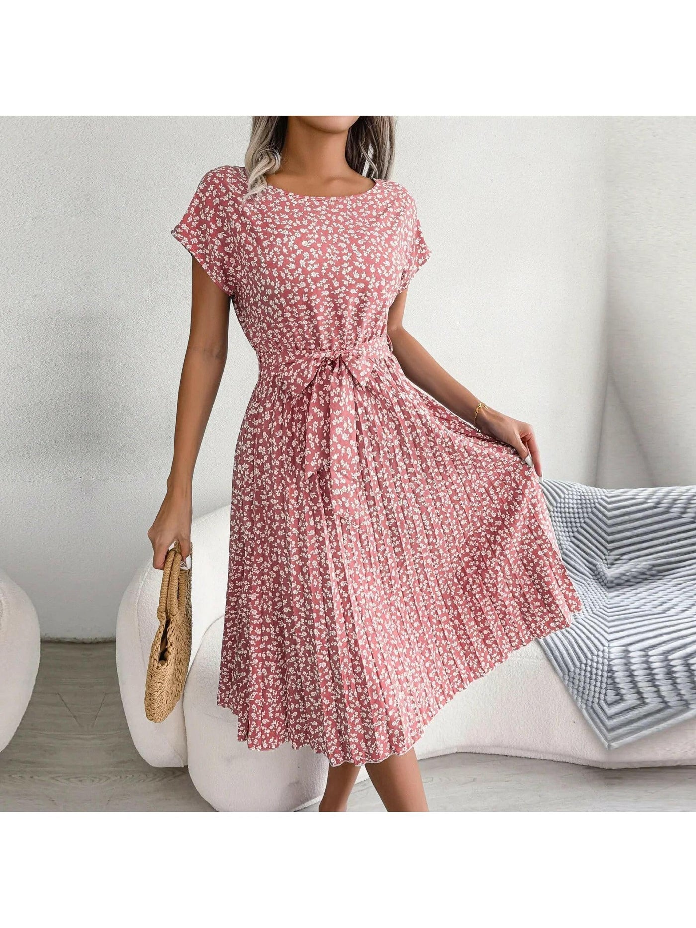 Anabelle™ - Floral Pleated Midi Dress