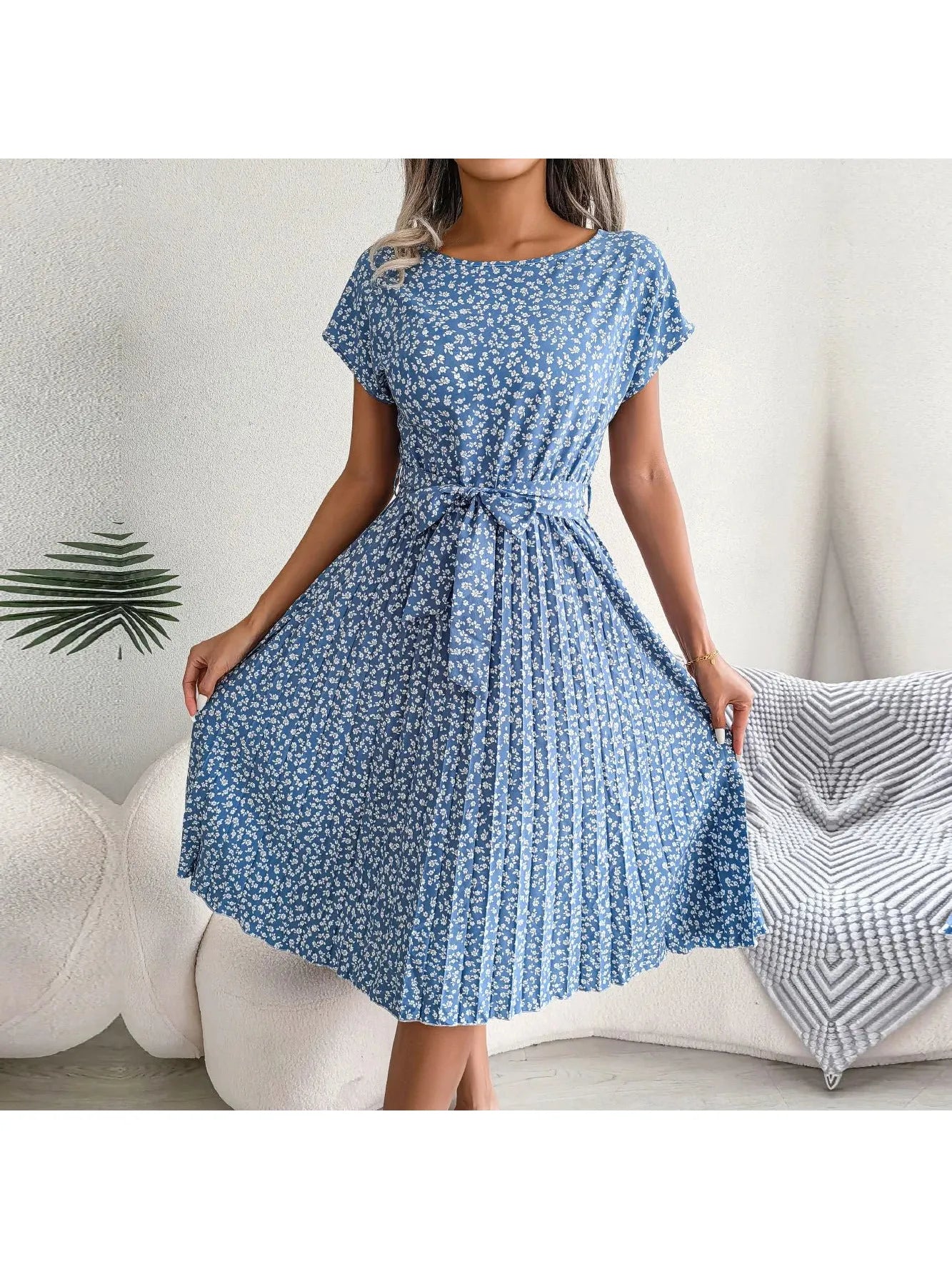 Anabelle™ - Floral Pleated Midi Dress