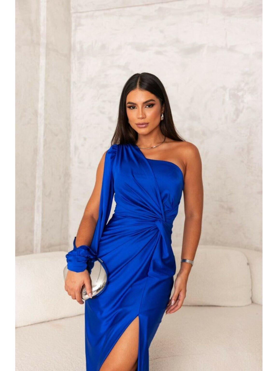 Becca | Elegant Maxi Dress