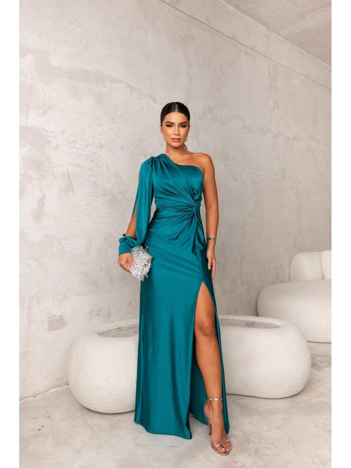 Becca | Elegant Maxi Dress