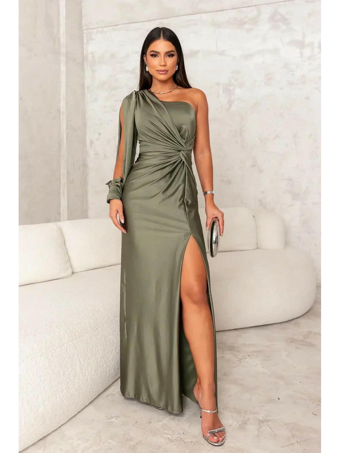 Becca | Elegant Maxi Dress