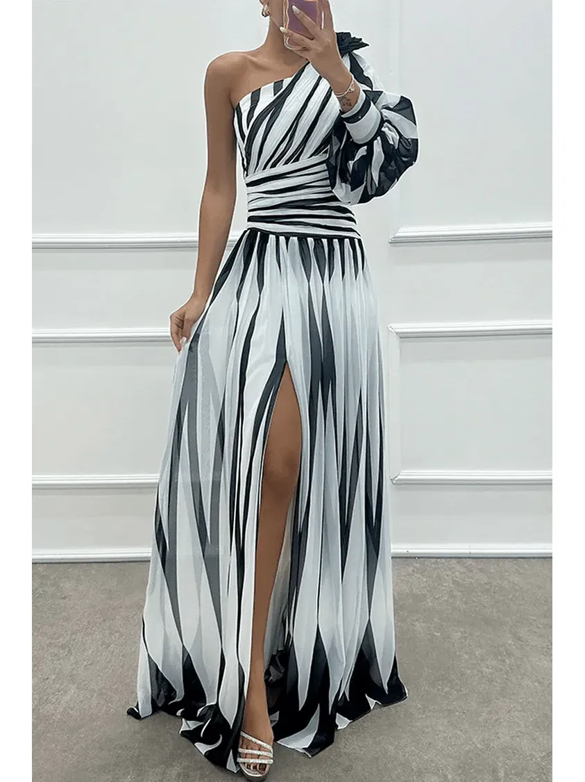 Shiloh - Elegant Striped One Shoulder Maxi Dress