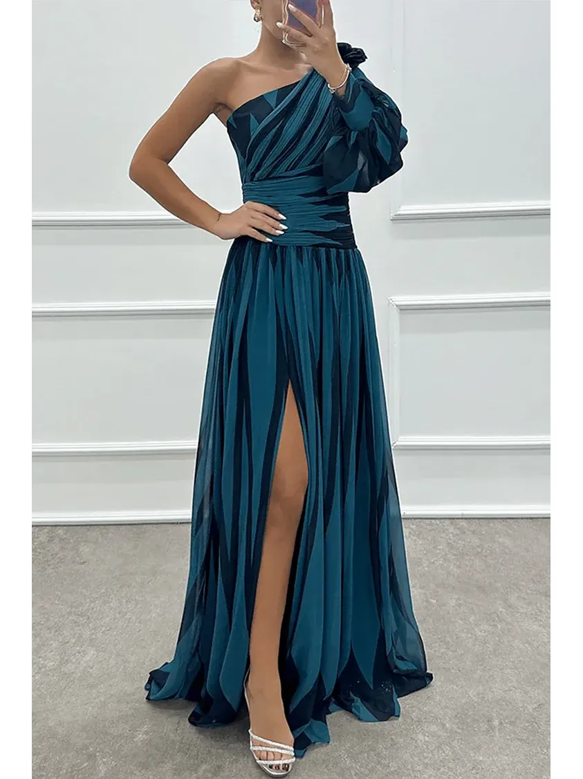Shiloh - Elegant Striped One Shoulder Maxi Dress