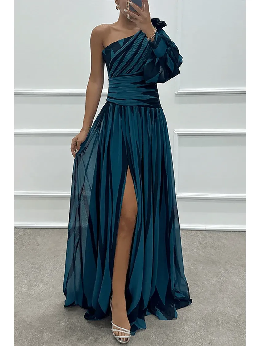 Shiloh - Elegant Striped One Shoulder Maxi Dress