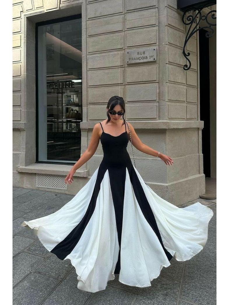 Viara - Paneled Maxi Dress